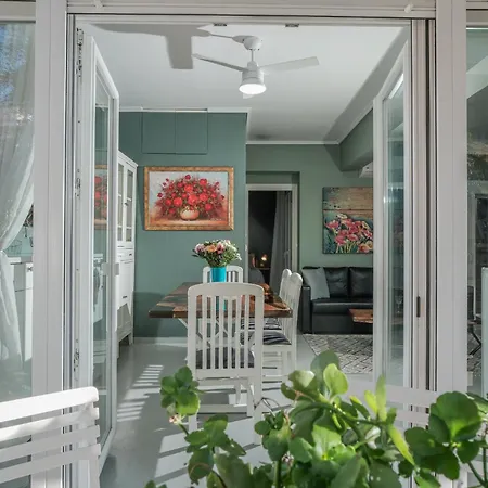 The Perfect 1 * Thessaloniki